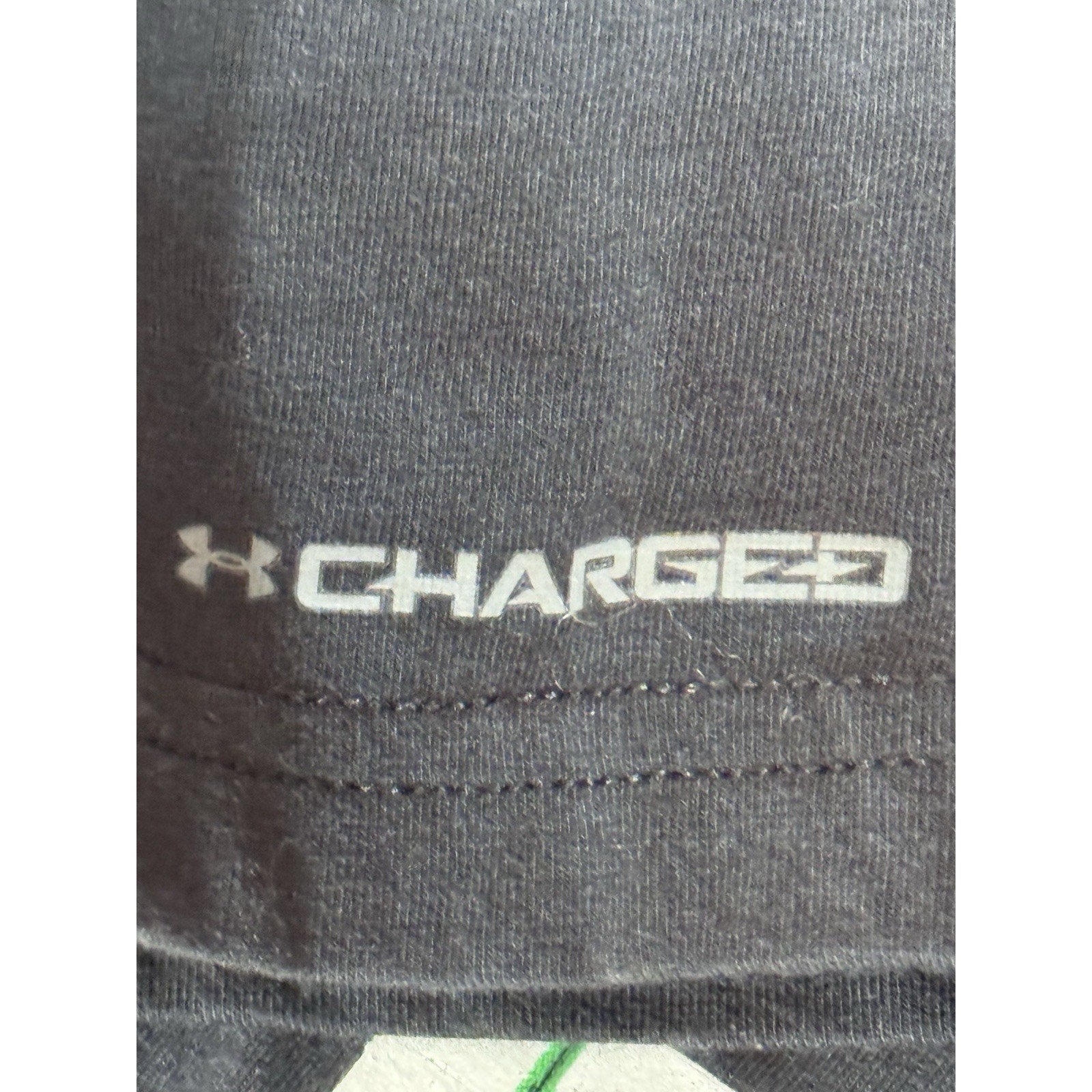 Under Armour Fight For Every Yard T-Shirt Men’s X-Large S/S Football Shirt