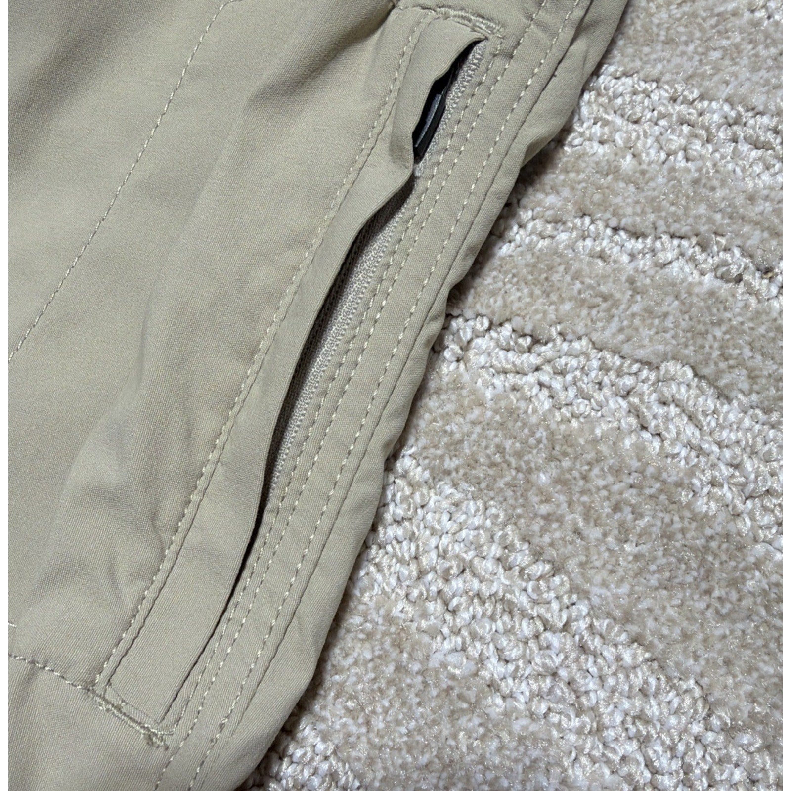 Eddie Bauer Travex Pants Mens 36x32 Khaki Stretch Travel Hiking Outdoor Zip