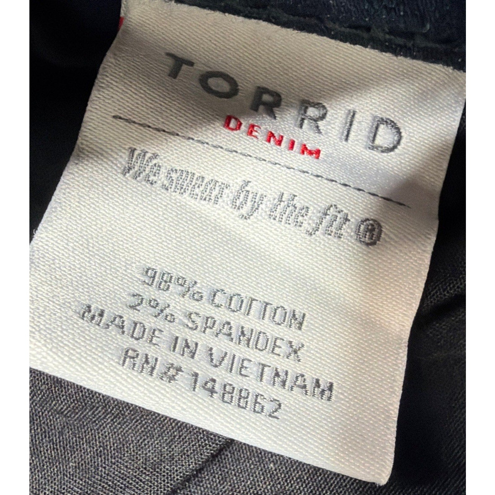 New Torrid Boyfriend Jeans Womens Plus 18 Stretch Dark Wash Mid Rise Denim Jeans