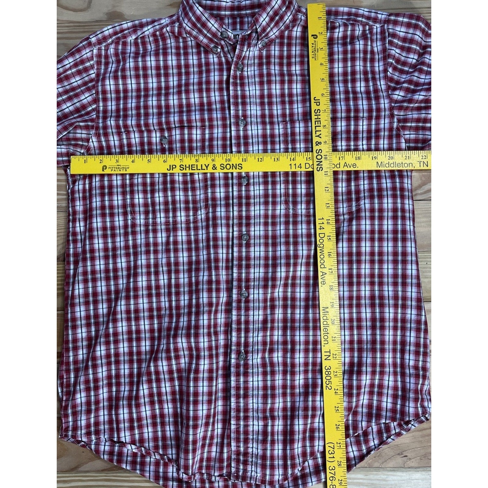 Wrangler Rugged Wear Men's Wrinkle Resist Red Short Sleeve Shirt XL Plaid