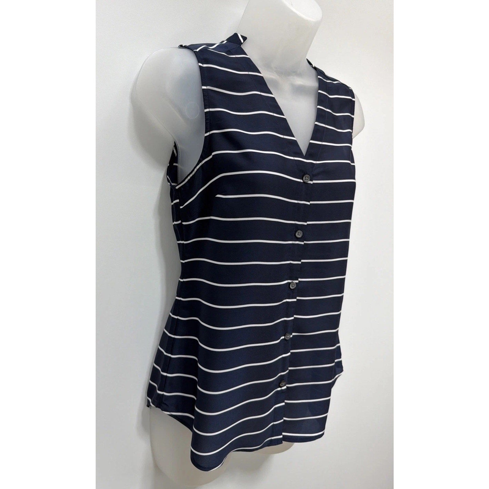 Banana Republic Tunic Top Navy Blue White Riley Striped Sleeveless Button Up XS