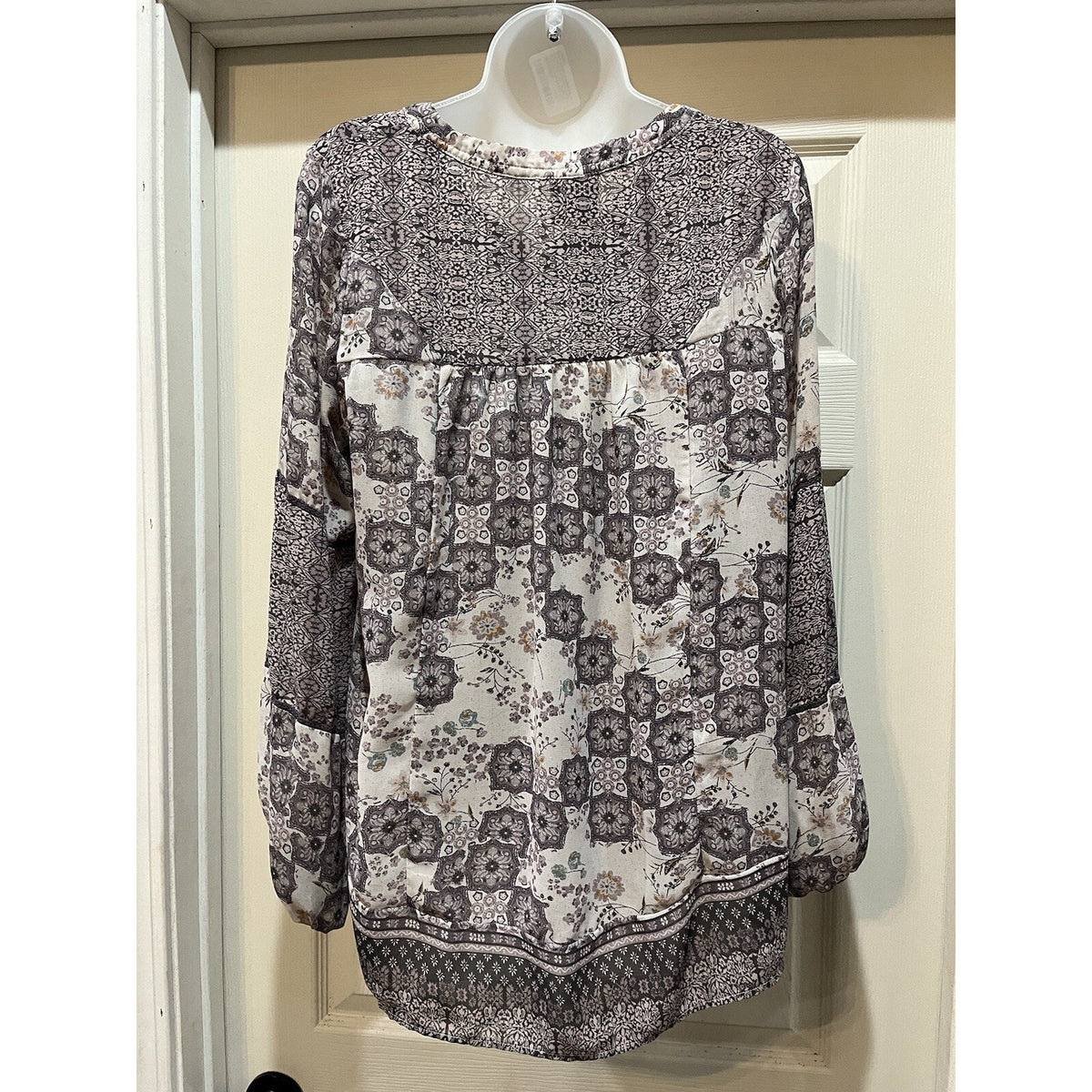 Knox Rose Semi Sheer Boho Top Womens Sz M Purple Floral Bishop Sleeve Tassel