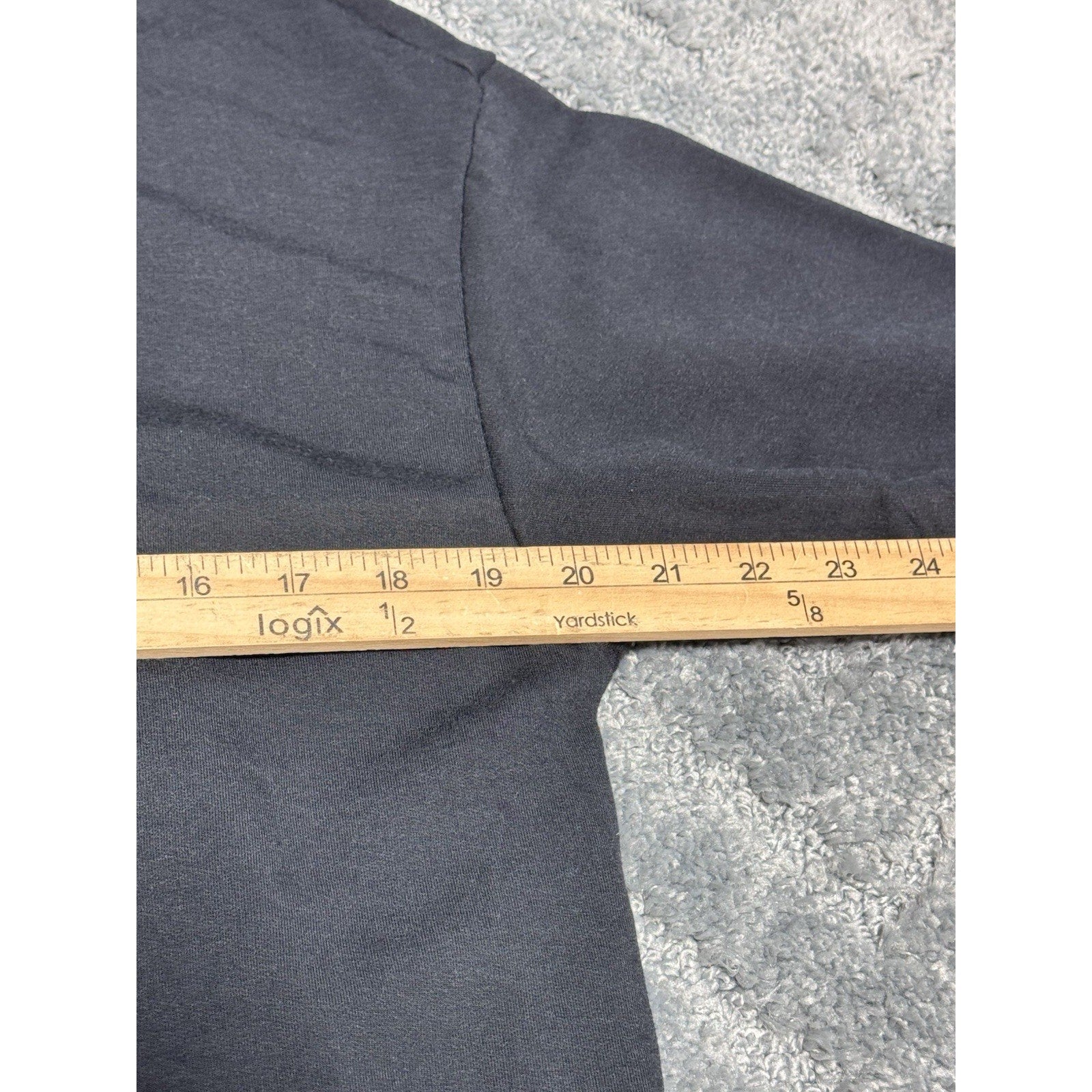 Offline by Aerie Women's Black Pullover Hoodie Long Sleeve Hooded Shirt Medium