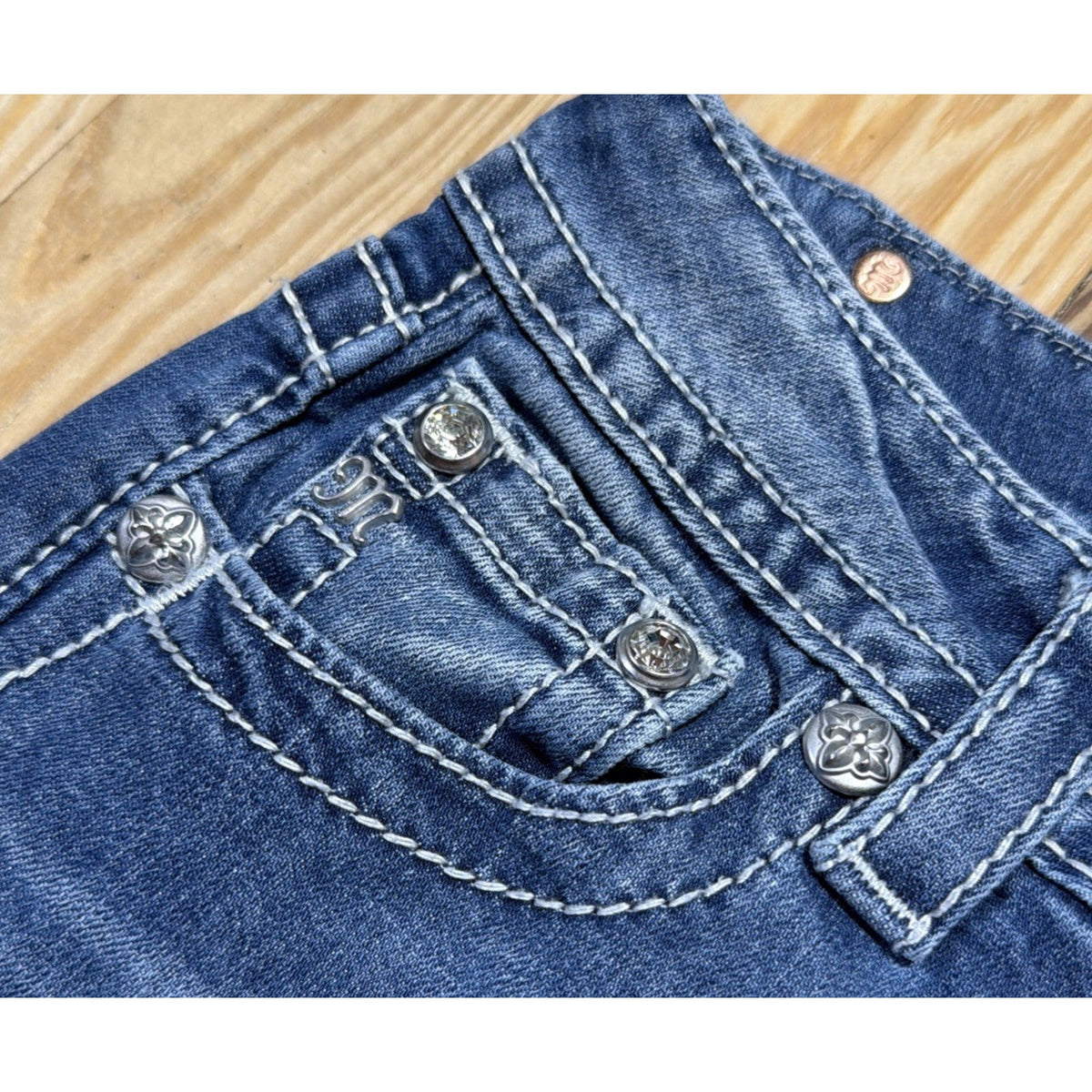 Miss Me Y2K Women's 26 Jeans Skinny JY8282S Leather Cross Embellished Low Rise