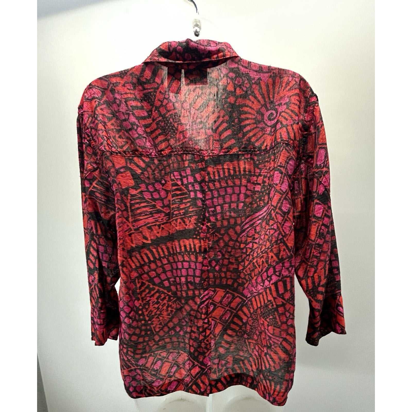 Chico's Mosaic Print Blouse Size 0 Sm. 42" Bust Rayon Blend Pocket 3/4 Sleeves.