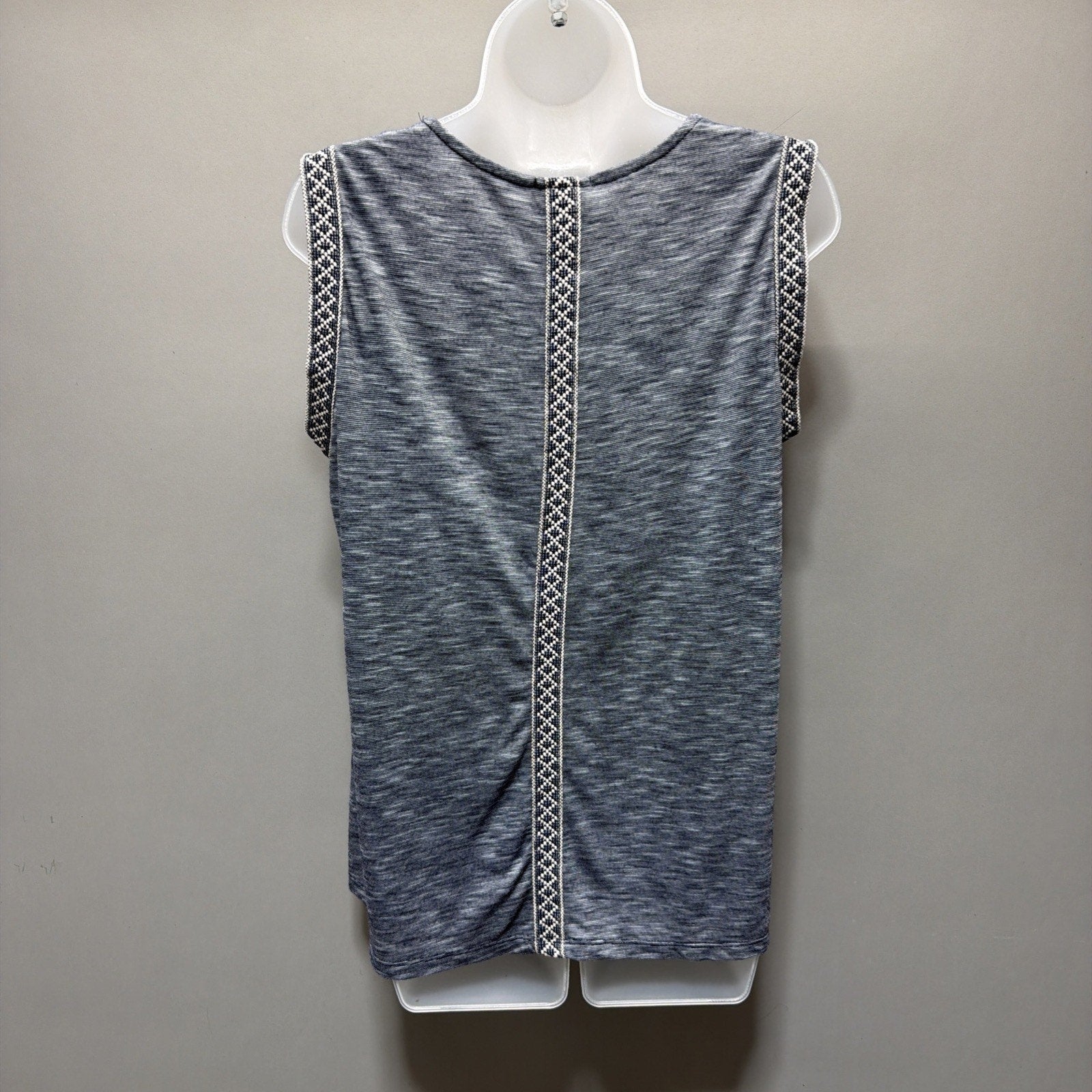 Anthropology W5 Womens Top Sz L Blue White Blouse Aztec Trimmed Arms