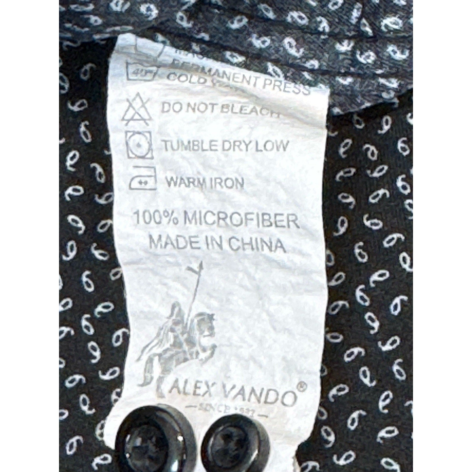 Alex Vando Wrinkle Free Microfiber Button Front Fancy Cuff Dress Shirt Large