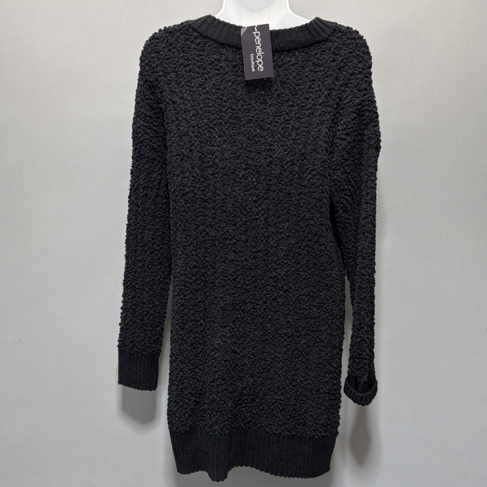 Zenana Premium Ladies Size M Black Long Sleeved Tunic Sweater NWT Minimalist