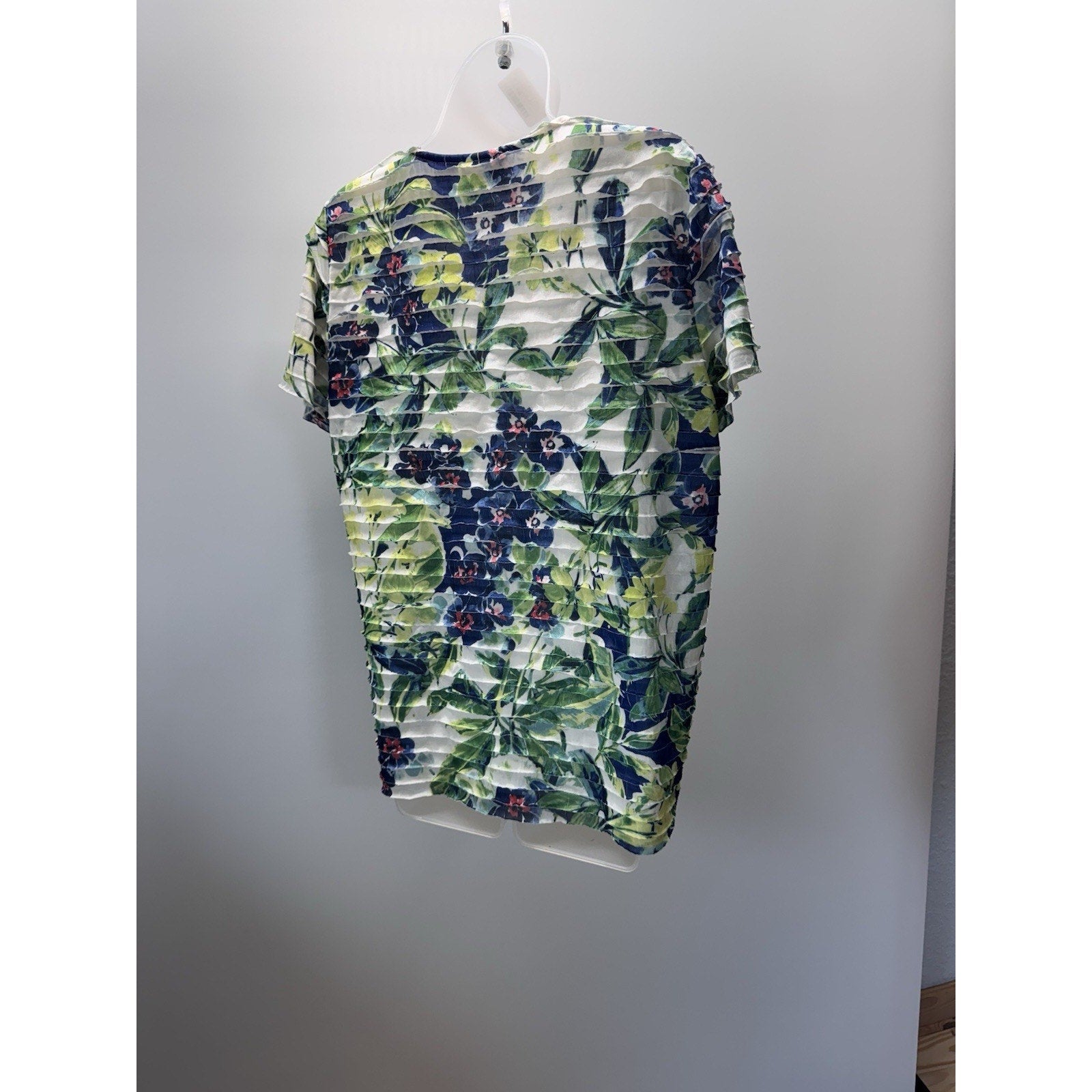Alfred Dunner Women’s Pullover Top Size Small Blue Green Floral Short Sleeve