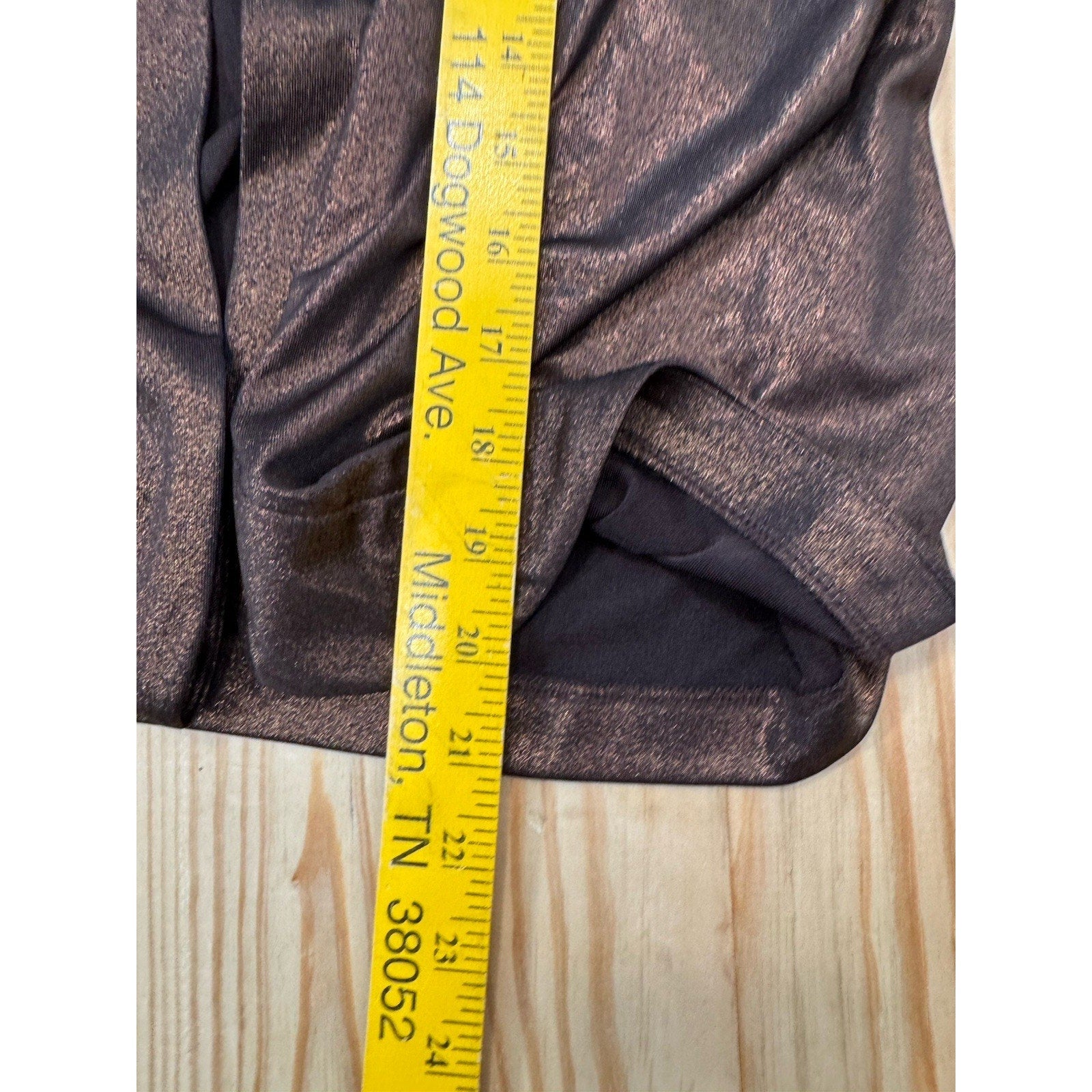 Chico's Traveler gold glittery open 3/4 sleeve easy care top Size 2/Large
