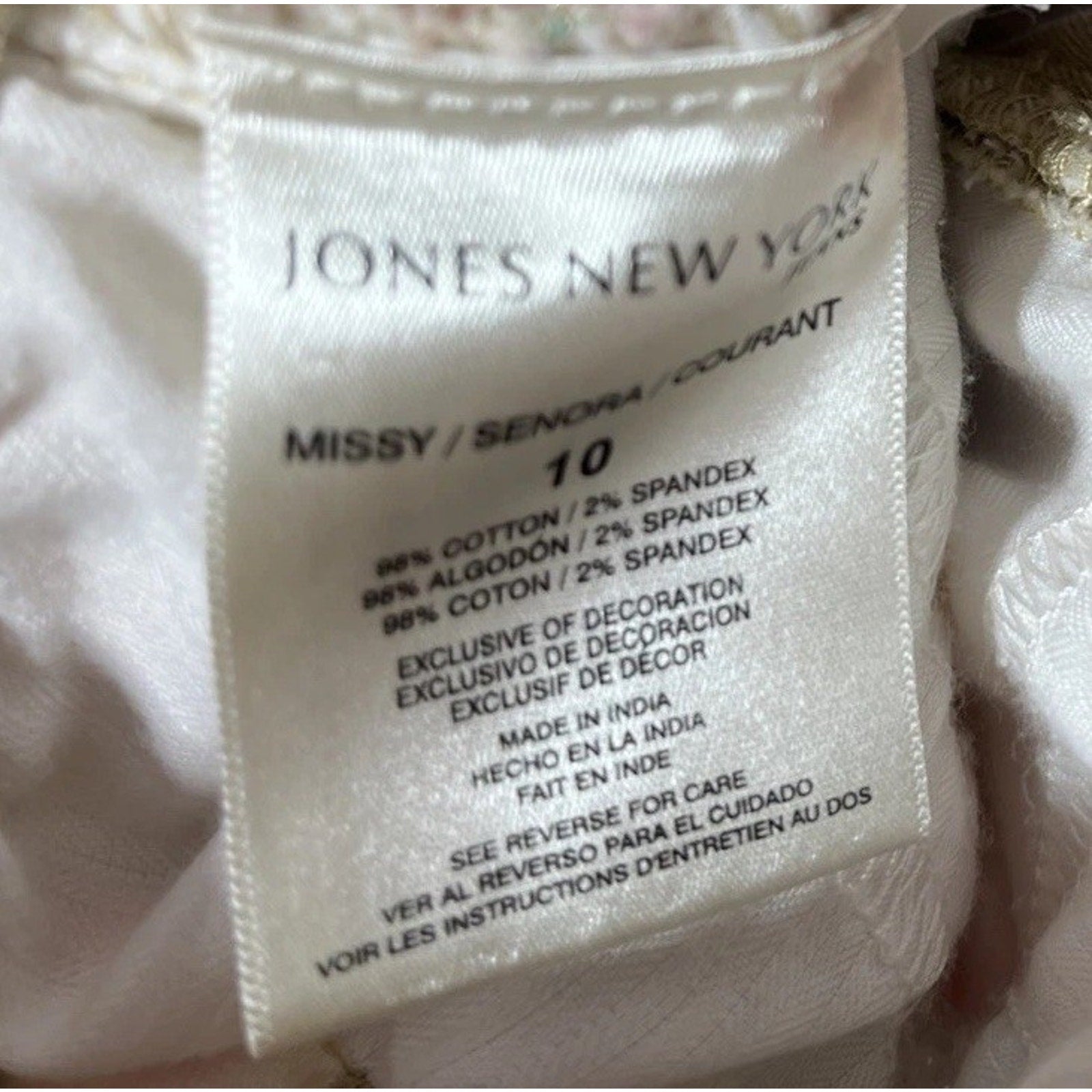 Jones New York Soho Ankle Jeans Size 6 Floral Secret Slimming Features Slim Leg