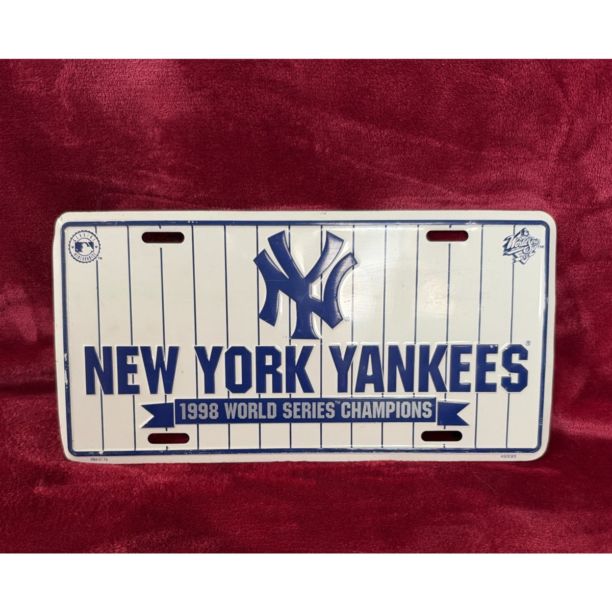 1998 WORLD SERIES CHAMPIONS YORK YANKEES STAMPED Metal License Plate AUTO TAG