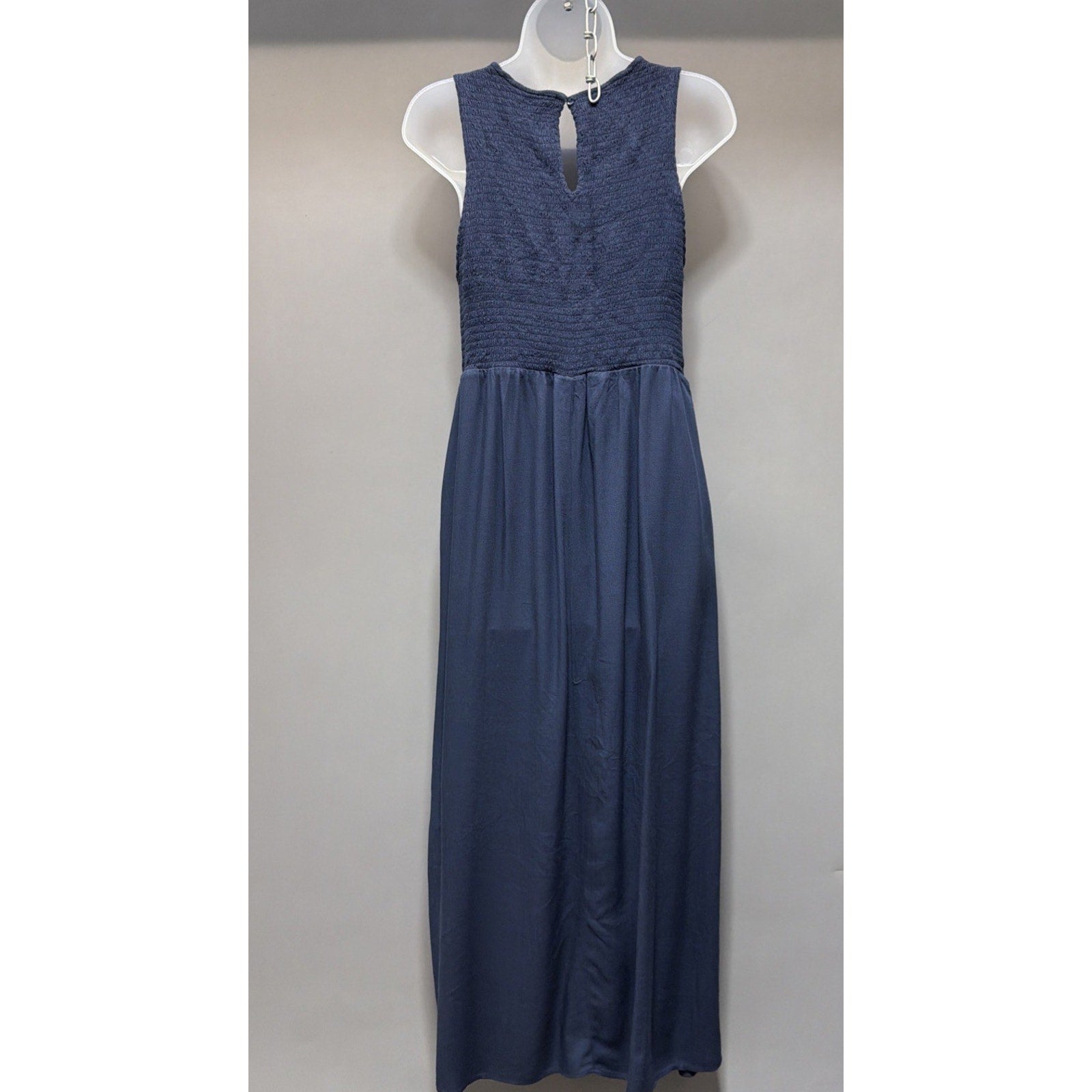 Isabel Ingrid + Isabel Smocked Midi Dress with keyhole cutout Pockets Large NWT
