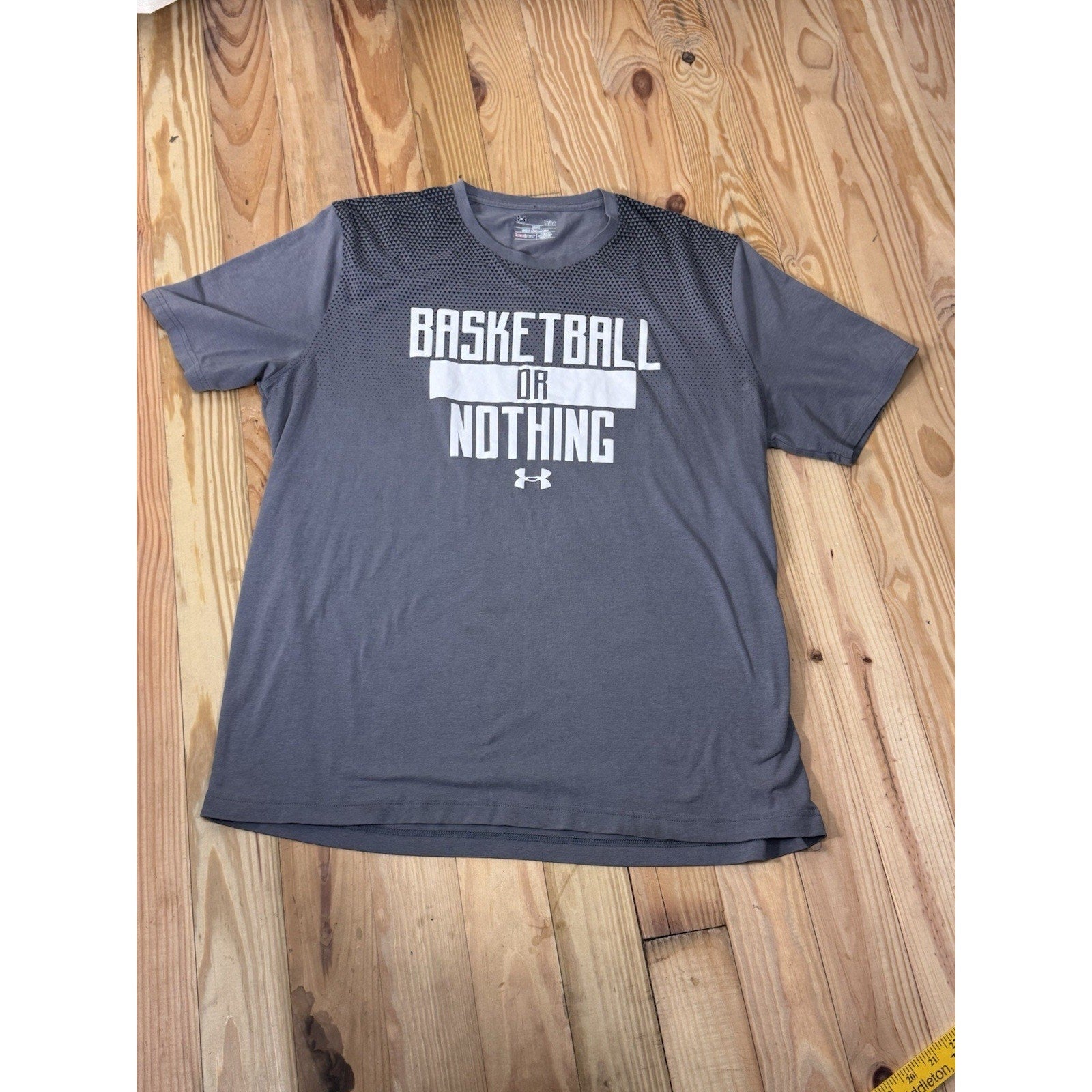 Men's Under Armour Gray Loose Fit Tee Size Large “Basketball Or Nothing”