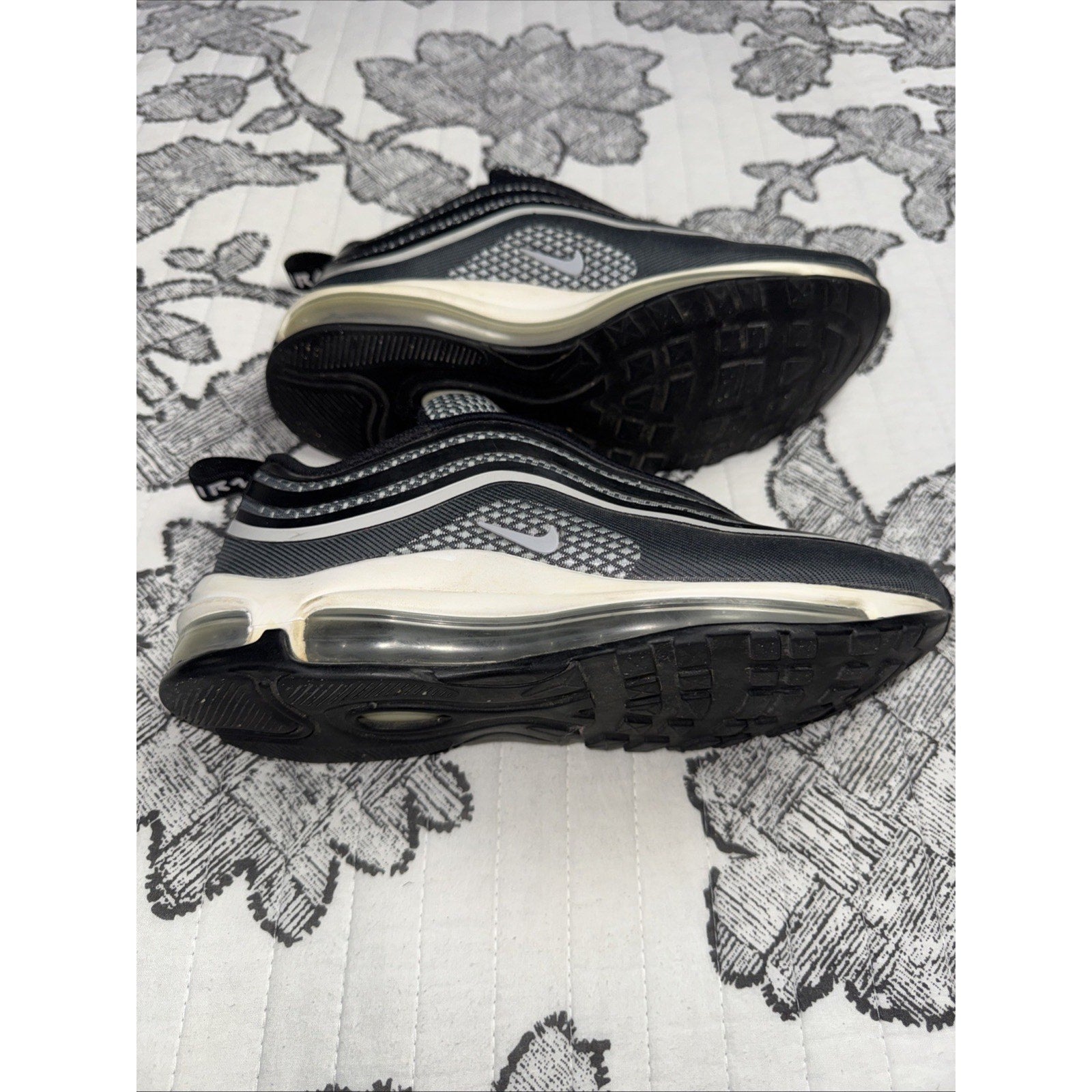 Nike Air Max 97 Ul 17 GS Size 5Y youth Size 6.5 Womens Black White Silver Shoes