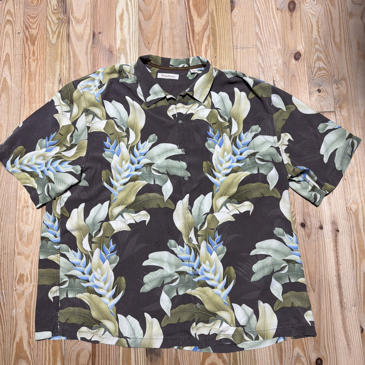 Tommy Bahama Silk Hawaiian Embroidered Camp Shirt Brown Hibiscus Floral 4X Tall