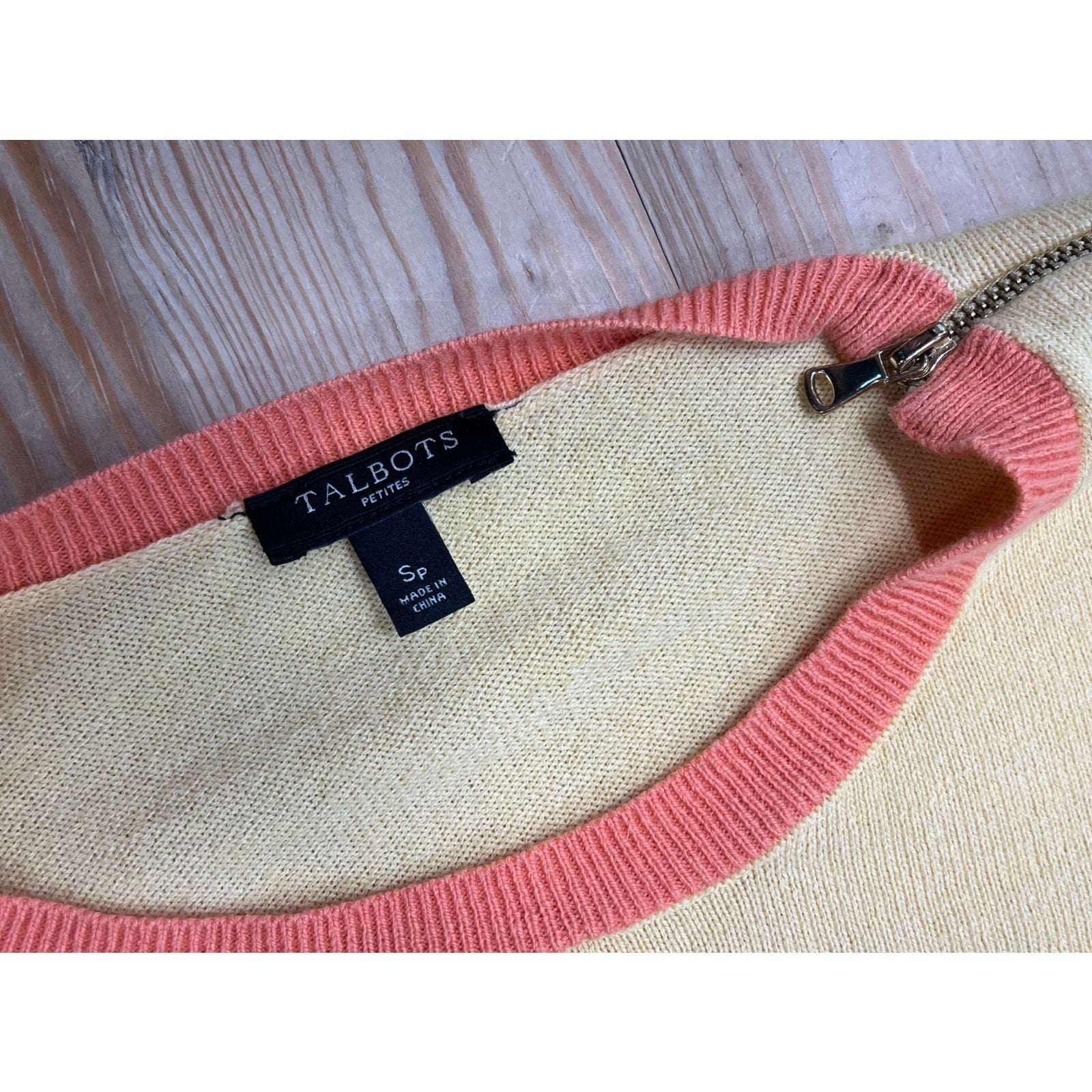 Talbots Petites Women's Small Petite Yellow Crewneck Pullover Sweater Angora