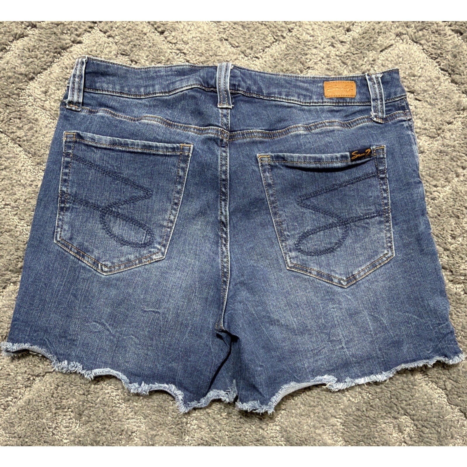 Seven 7 Shorts Womens 10 Blue Weekend Short Cut Off Denim Casual