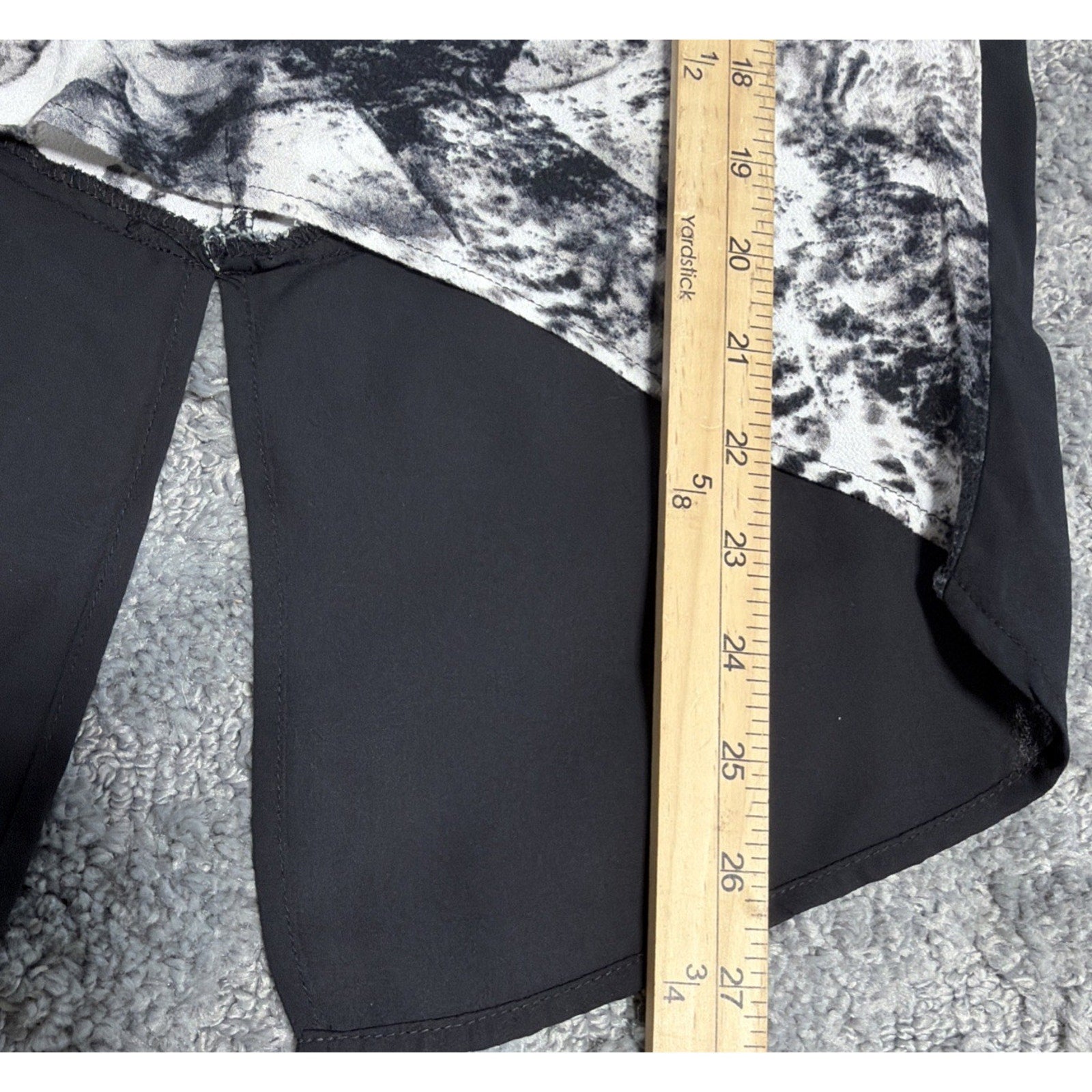 “Rock And Republic”Women's Shirt Black~White~Tuxedo Tail~Cap Sleeve~Size XS