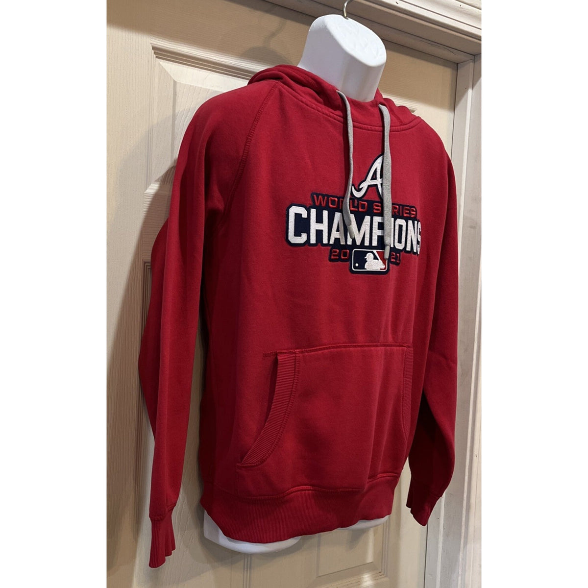 Antigua Atlanta Braves World Series 2021 MLB Victory Hoodie Size M