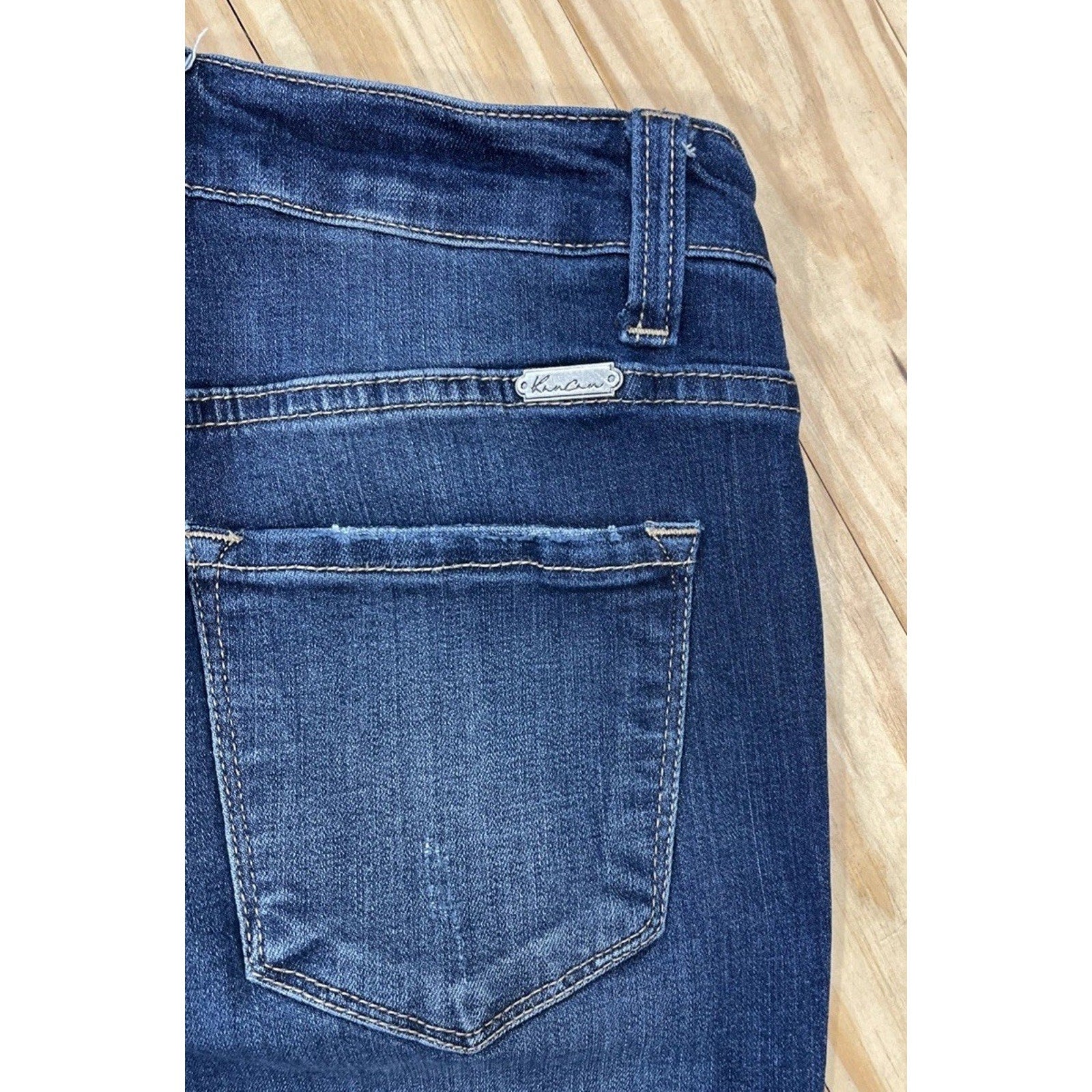 KanCan Women's High-Rise Skinny Stretch Medium Wash Jeans Cotton Blend Size 3/25
