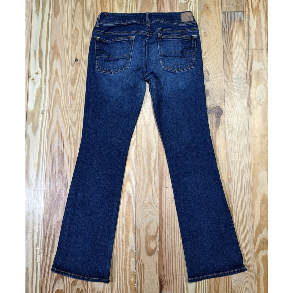 American Eagle Jeans Women 6 Short Kickboot Low Rise Stretch Denim 27x30