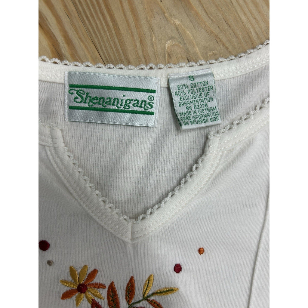 Shenanigans women's white floral embroidered short sleeve top size S