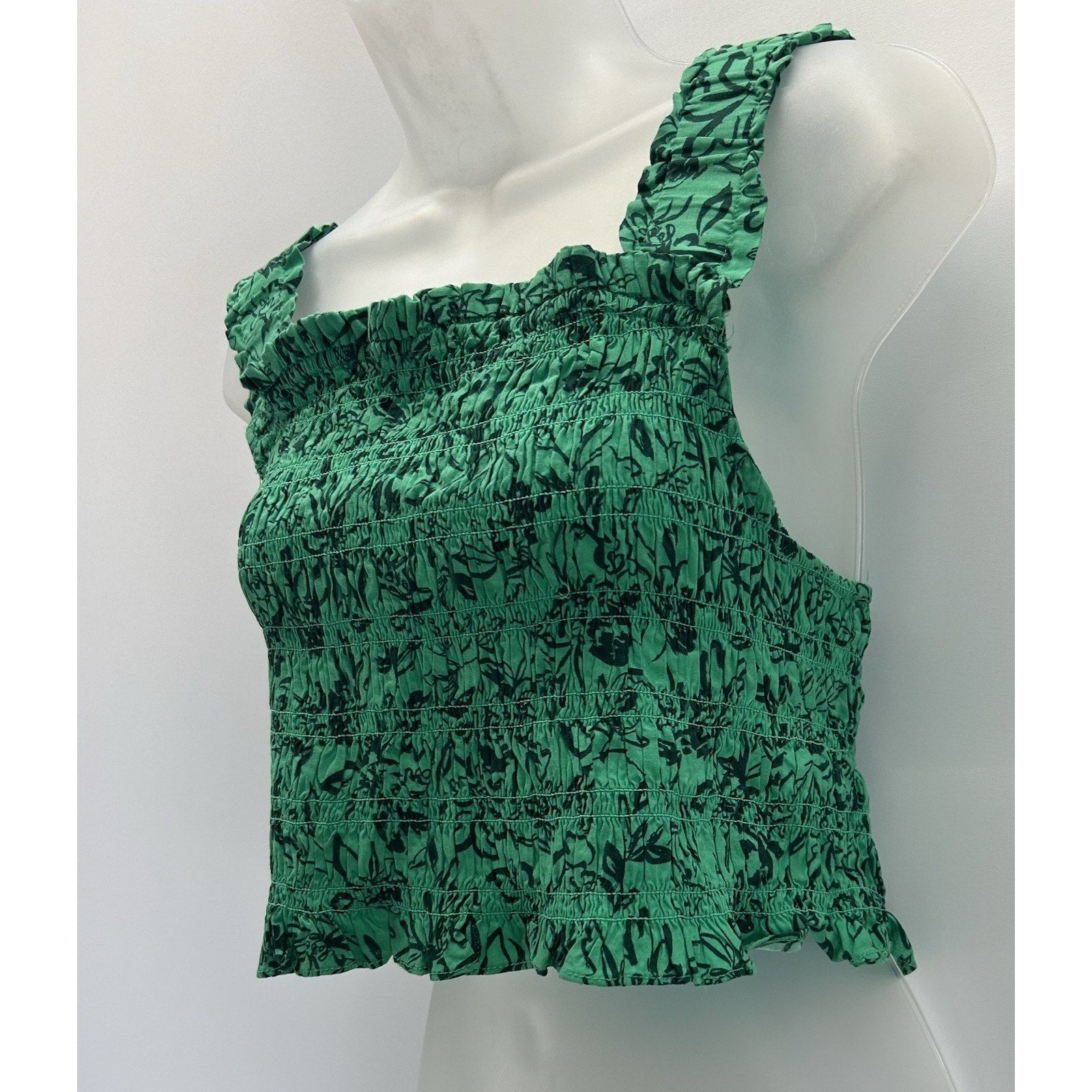 Isabel Elastic Band Cropped Tank Top Size XXL Green & Black Leaves NWT.