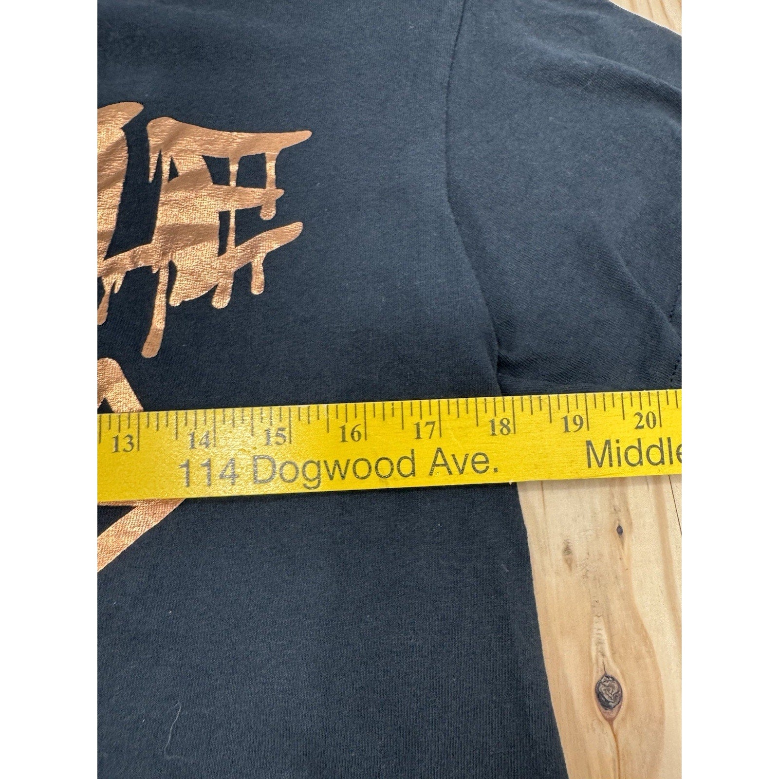 Hustle Delta Shirt Men's Medium Black Orange Graphic Crew Neck Short Sleeve