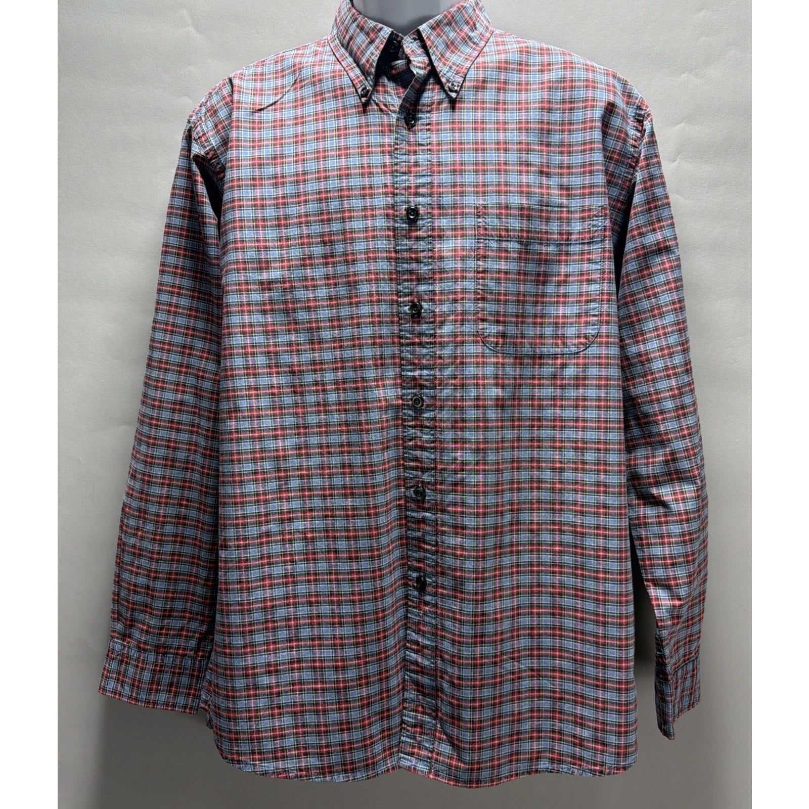 100% Cotton M Eddie Bauer Shirt Men's Button Up Red Blue Plaid Long Sleeve
