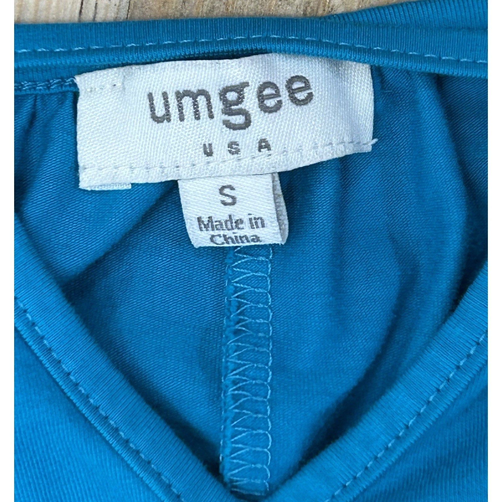 Umgee Mixed Media Boho Blouse Bell Sleeve Size Small Green.