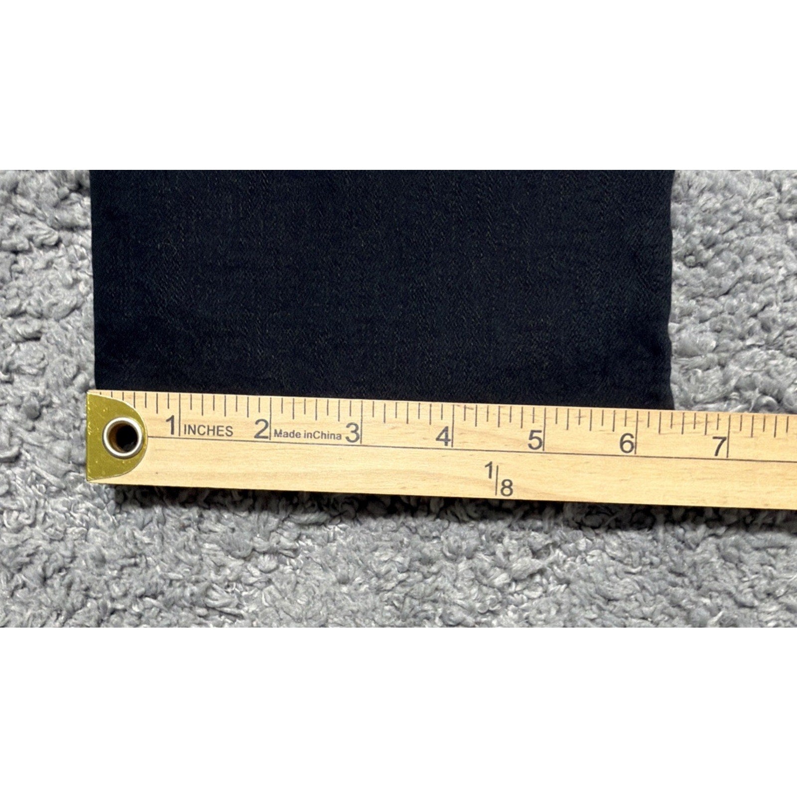 NYDJ Curves 360 Cropped Denim Size 2 Short Black Mid Rise 26" Inseam Split Seam