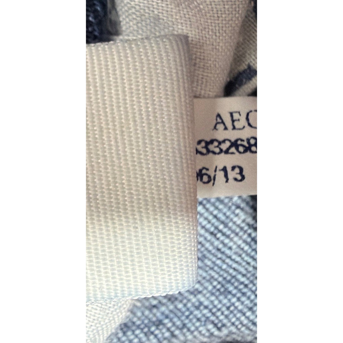 American Eagle Jeans Women 6 Short Kickboot Low Rise Stretch Denim 27x30