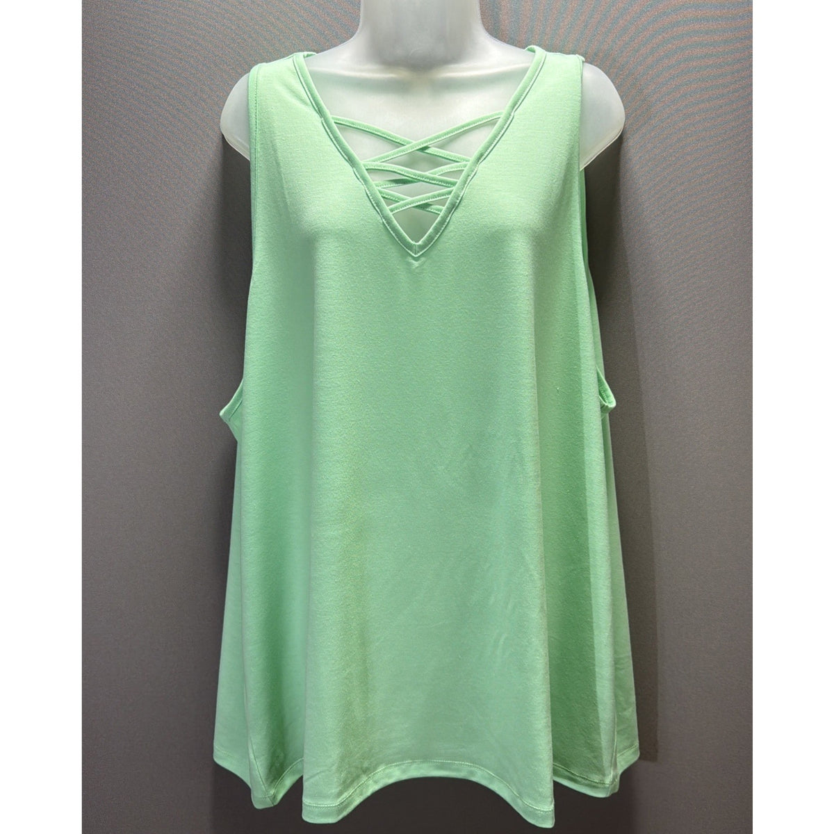 NWT Michelle Mae Lime Green Tank Top Plus Size 4XL Stretch