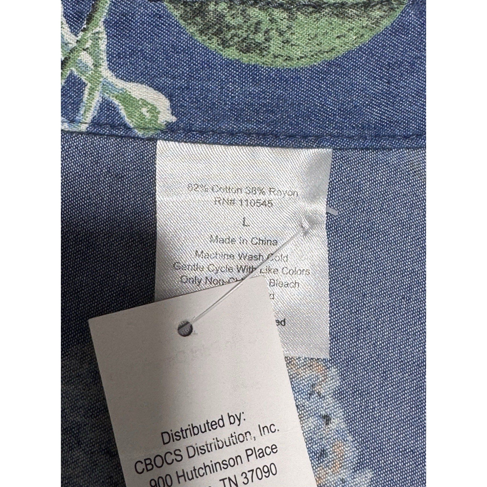 Women’s Chambray Floral Button Down Shirt Large Blue Cotton Rayon Lightweight