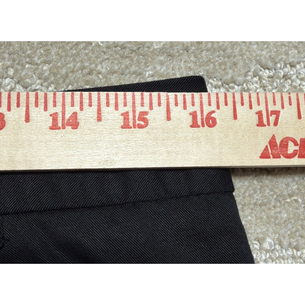 New COUNTERPARTS Mid Rise Black Chino Shorts - Women's Size 4 NWT 32x5”