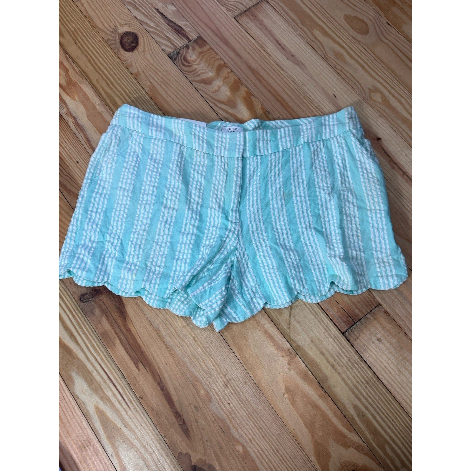 SET of 3 Crown & Ivy 2 Shorts, 1 Skirt size 14 Just In Time For Warm Weather