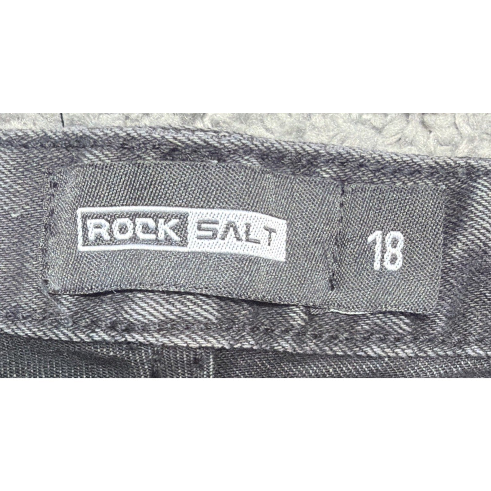 Rock Salt Cargo Pants Youth 18 Faded Black Grunge Skater 30x27