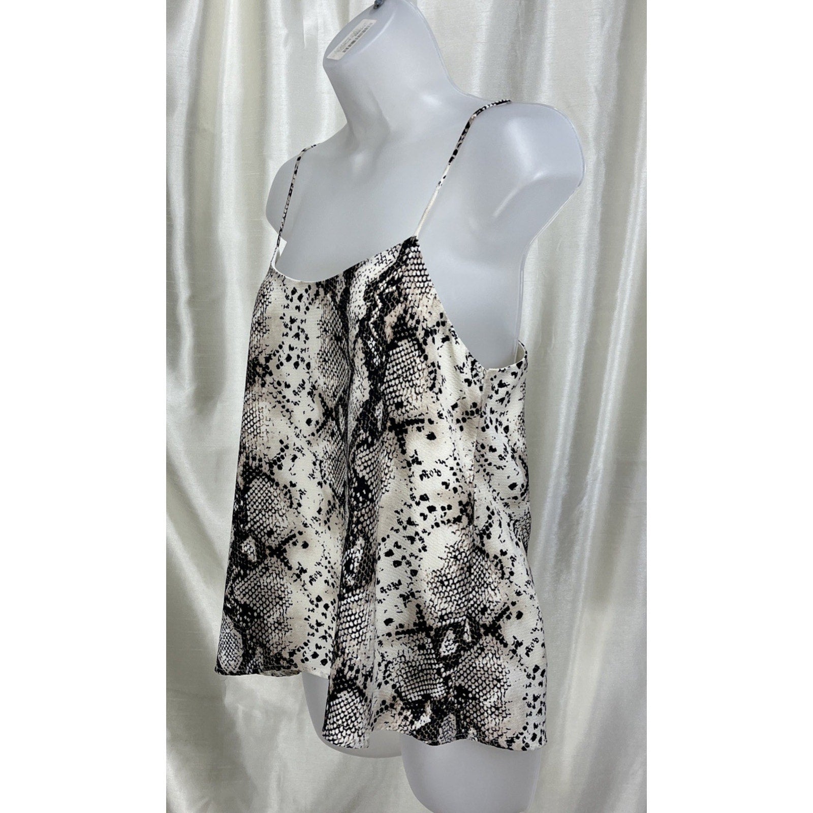 Altar'd State Women's S Spaghetti Strap Scoop Neck Snakeskin Cami Tank Top EUC