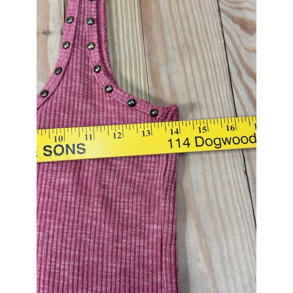 POL Women's Slim Fit Ribbed Tank Top Sleeveless Brass Buttons Rasberry Rose Sz S