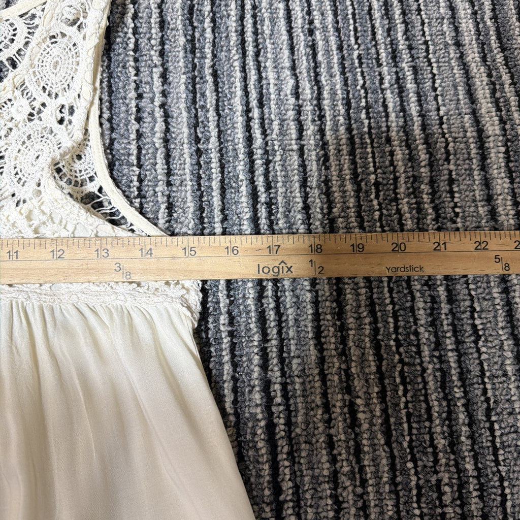 Sweet Journey Boutique Crotchet Lace Boho Tank Top Cream Size Small