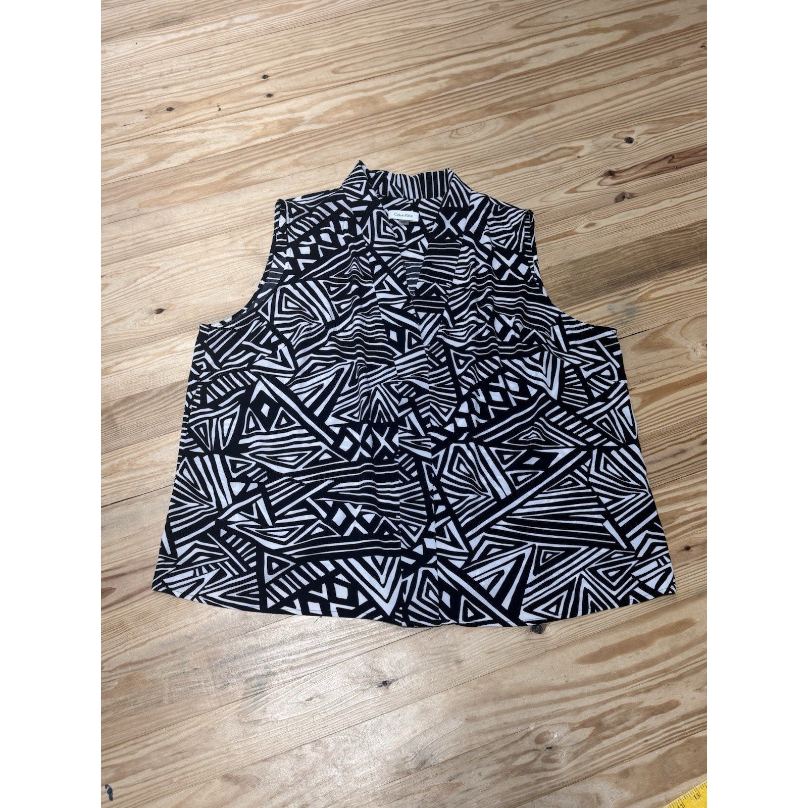 Calvin Klein Black Tan Sleeveless V Neck Top Women’s Plus Size 3X