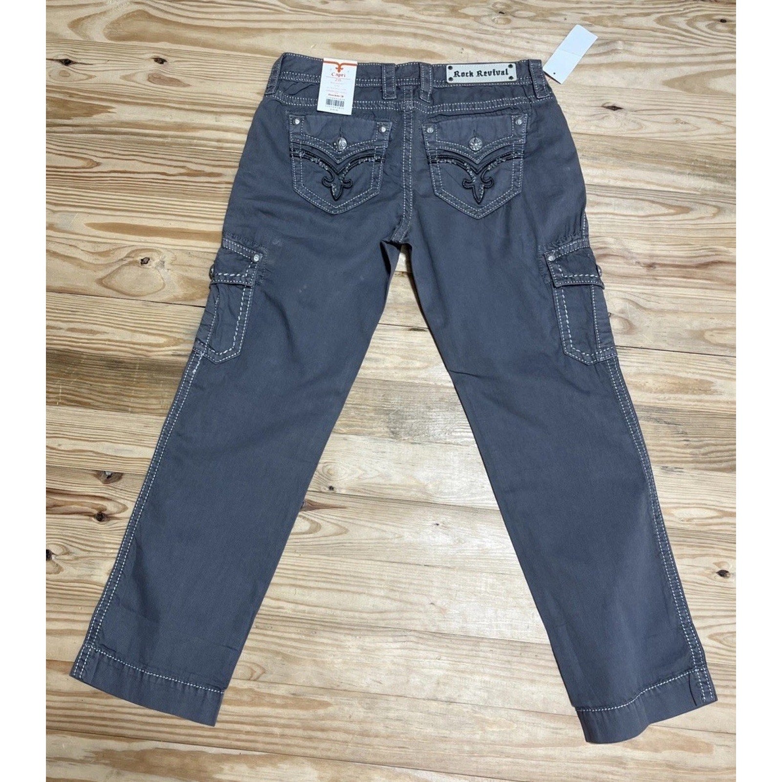 Nwt Rock Revival 28 Gray Cargo Cropped Pants Signature Pockets