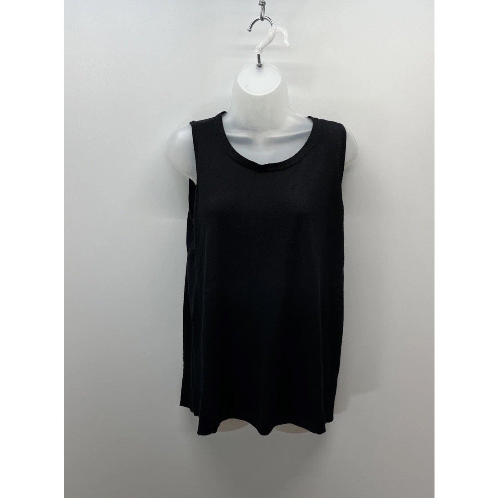 CHICO'S Sleeveless Tunic Tank Top T-Shirt Tee Black Knit Size 2