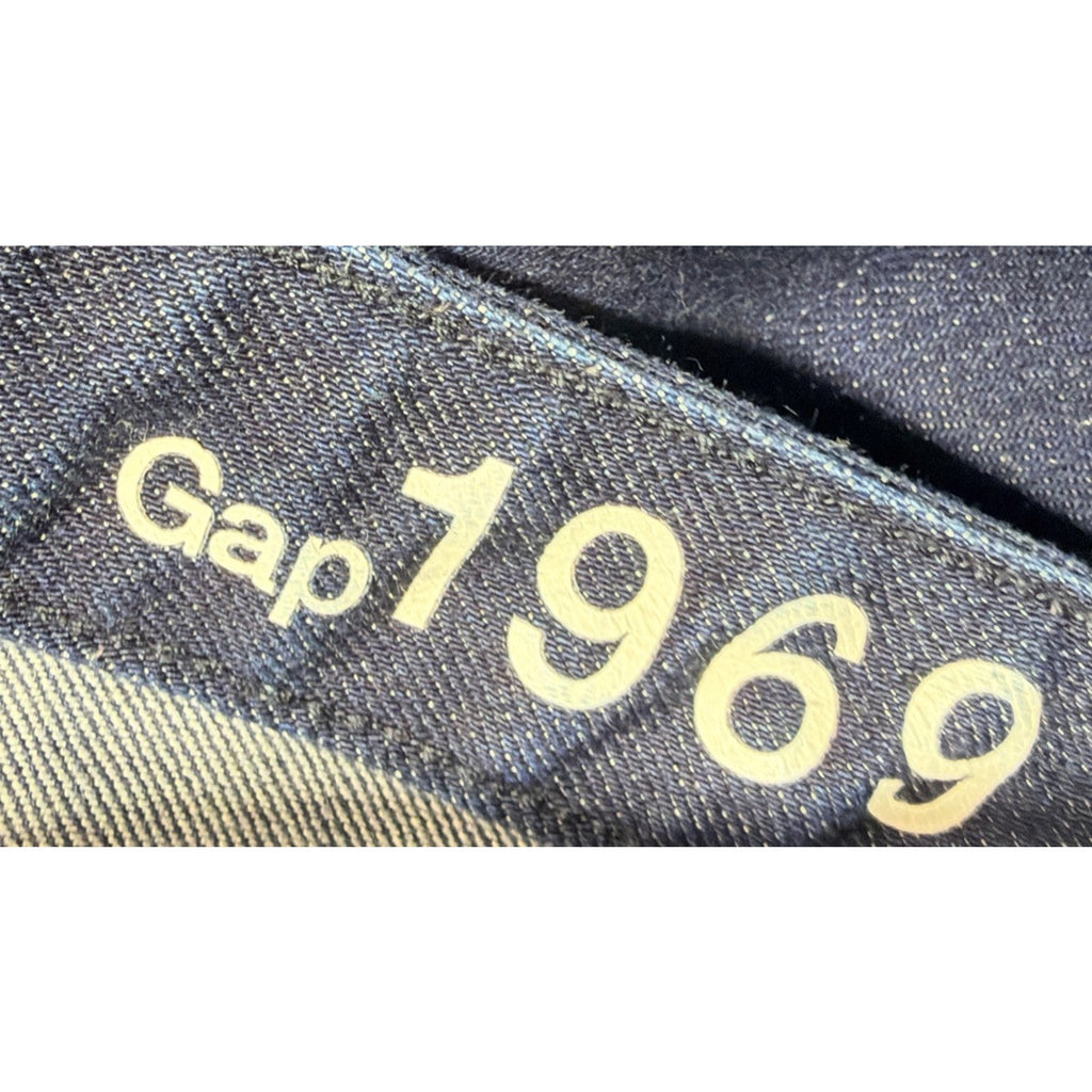 Gap 1969 Womens Real Straight Blue Jeans Size 31 Resin Rinse Mid Rise 960059