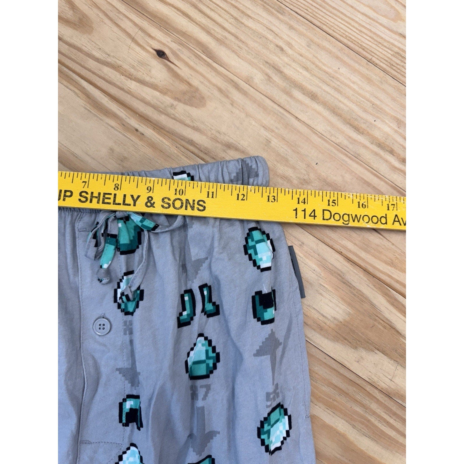 Minecraft Men’s Diamond, Diamond Armor Gray Printed Lounge Sleep Pants Small