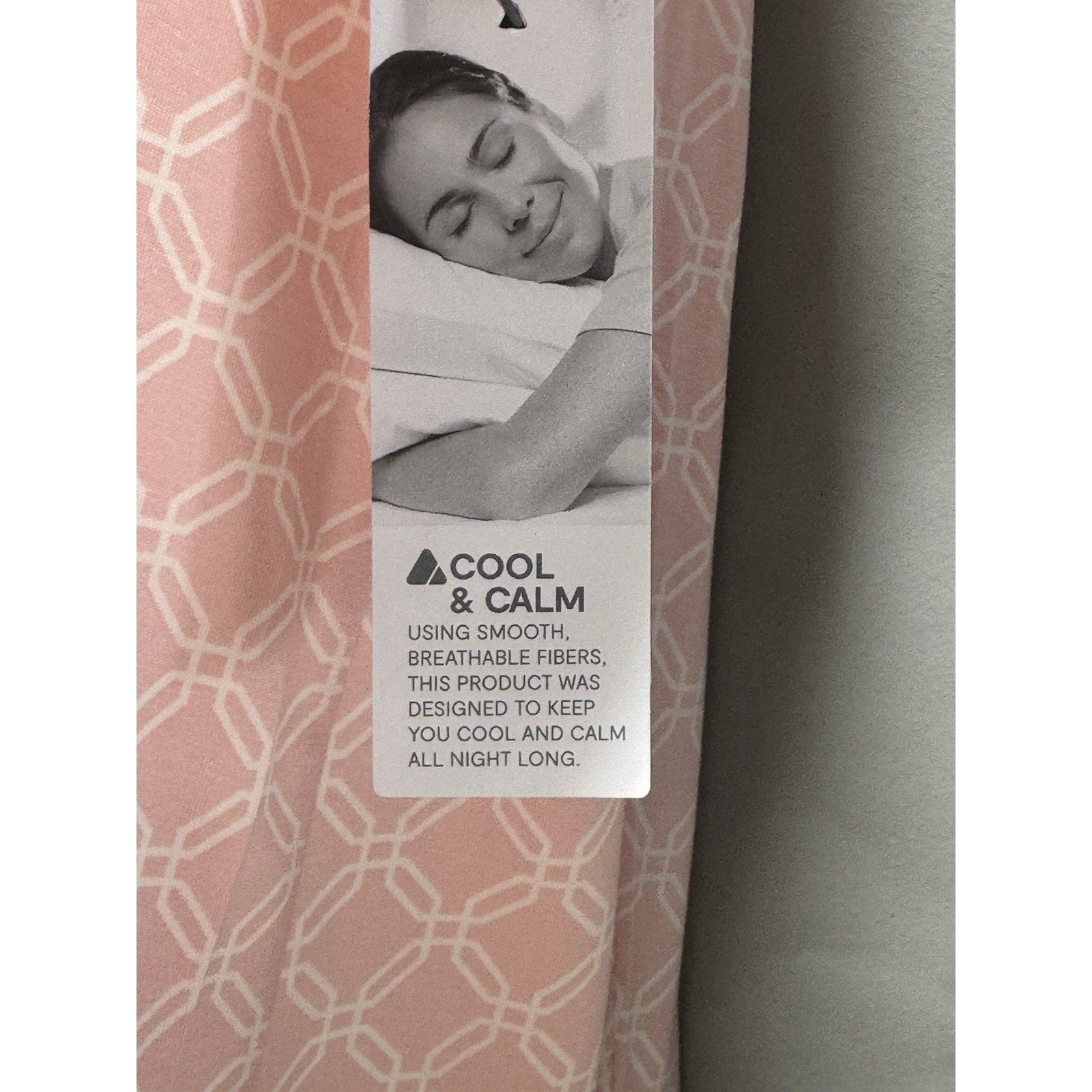 NWT Liz Claiborne Pink Geometric Pajama Set Large Cool & Calm Sleepwear 2PC