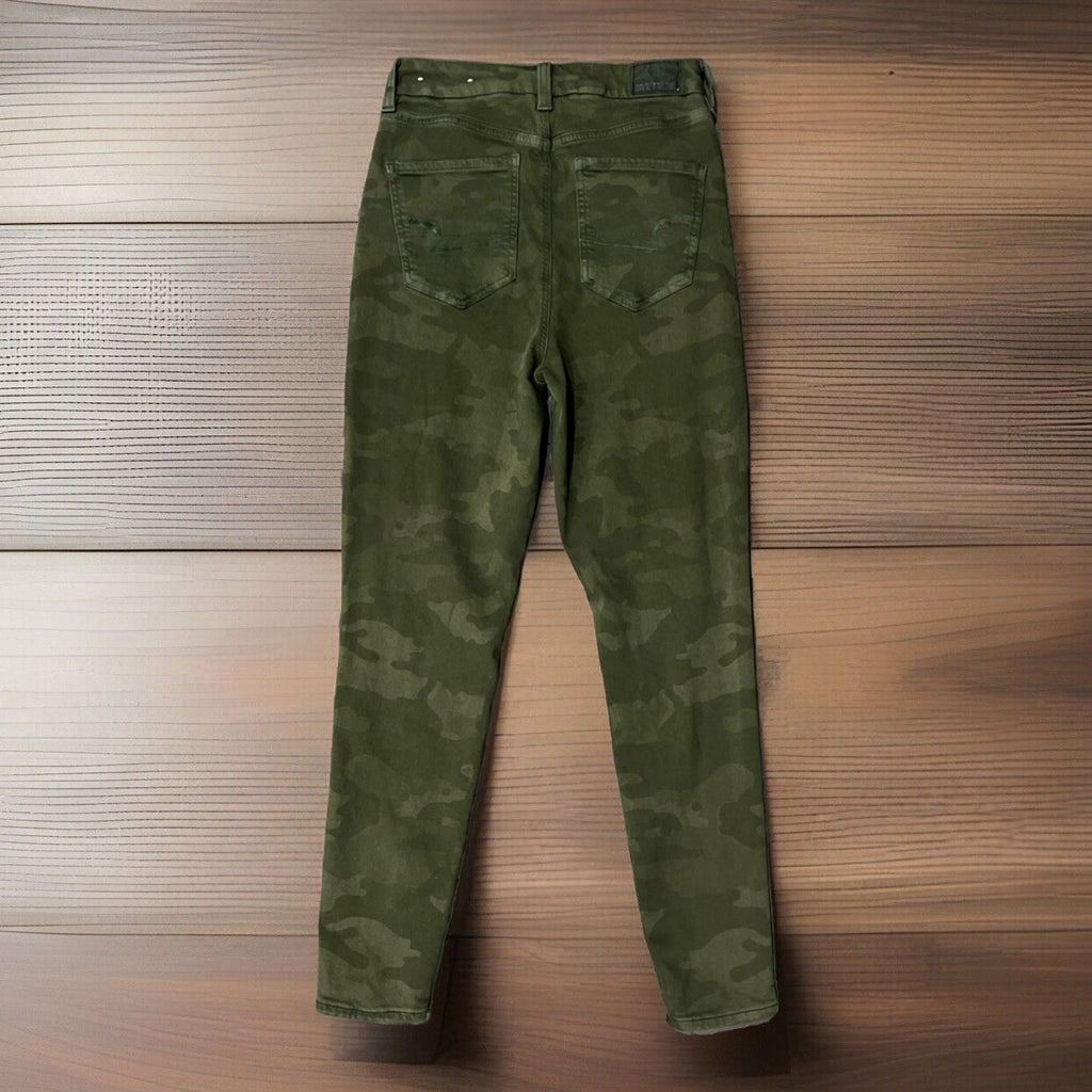 American Eagle Jeans Women's 6 Camo Curvy Super High Rise Jeggings Stretch 28x28