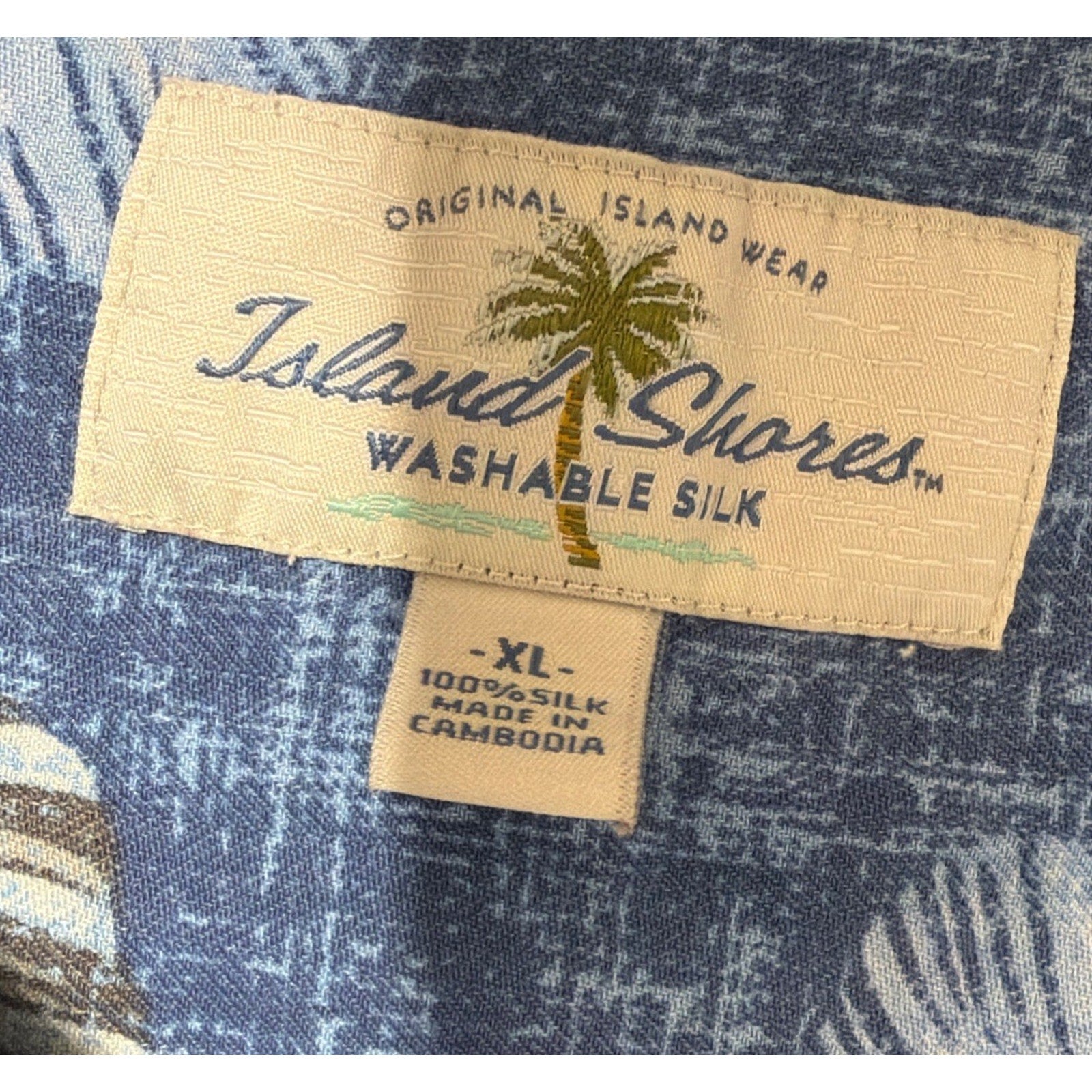 Island Shores Mens Button Up Floral XL Short Sleeve 100% Silk Hawaiian
