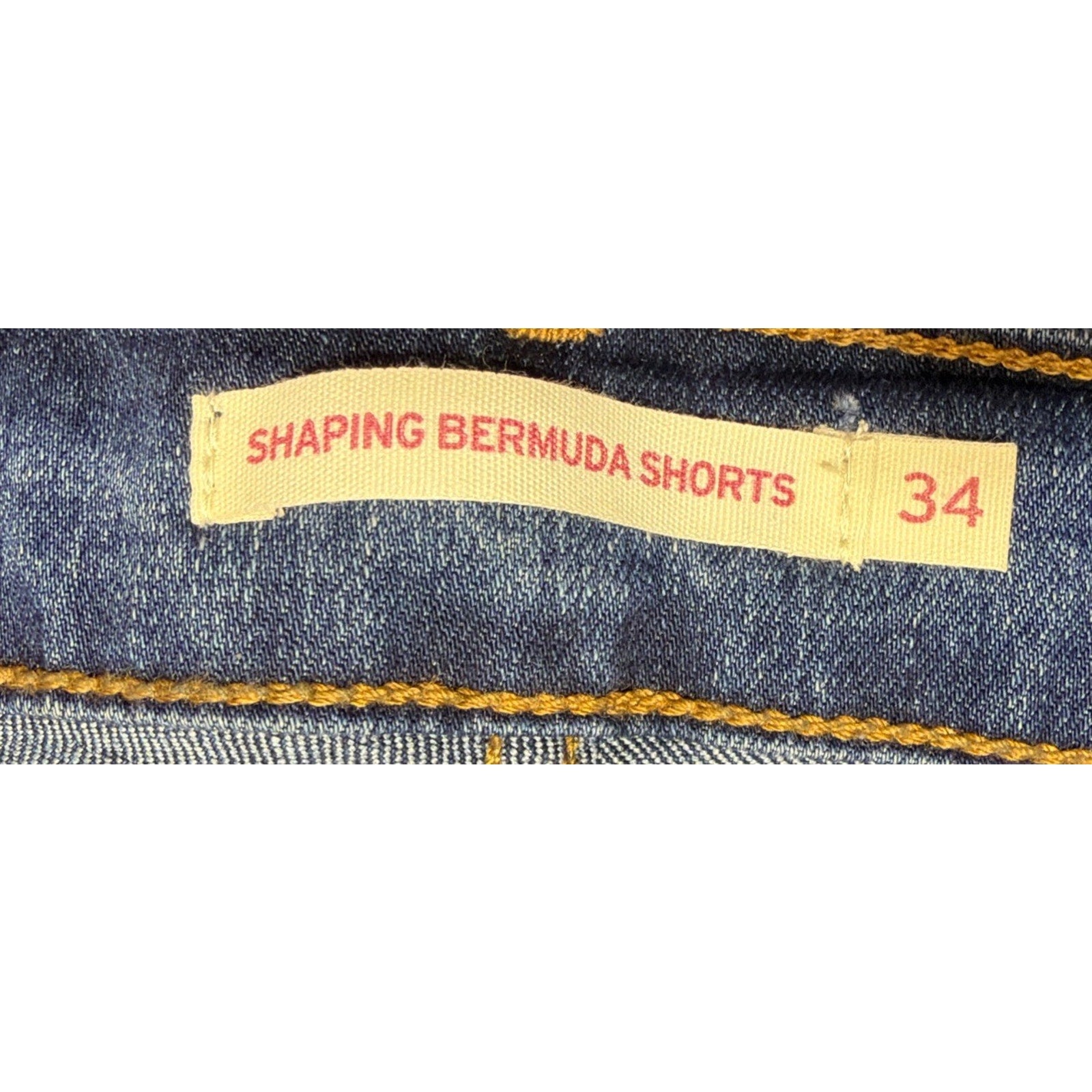 New Levi's Shaping Bermuda Denim Jean Shorts Mid Rise Stretch Womens Size 34